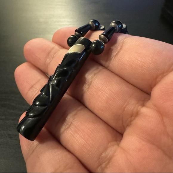 ⚜️3 for $30⚜️ Monochrome Textured Bar Pendant Necklace (Black and White) - Picture 9 of 10